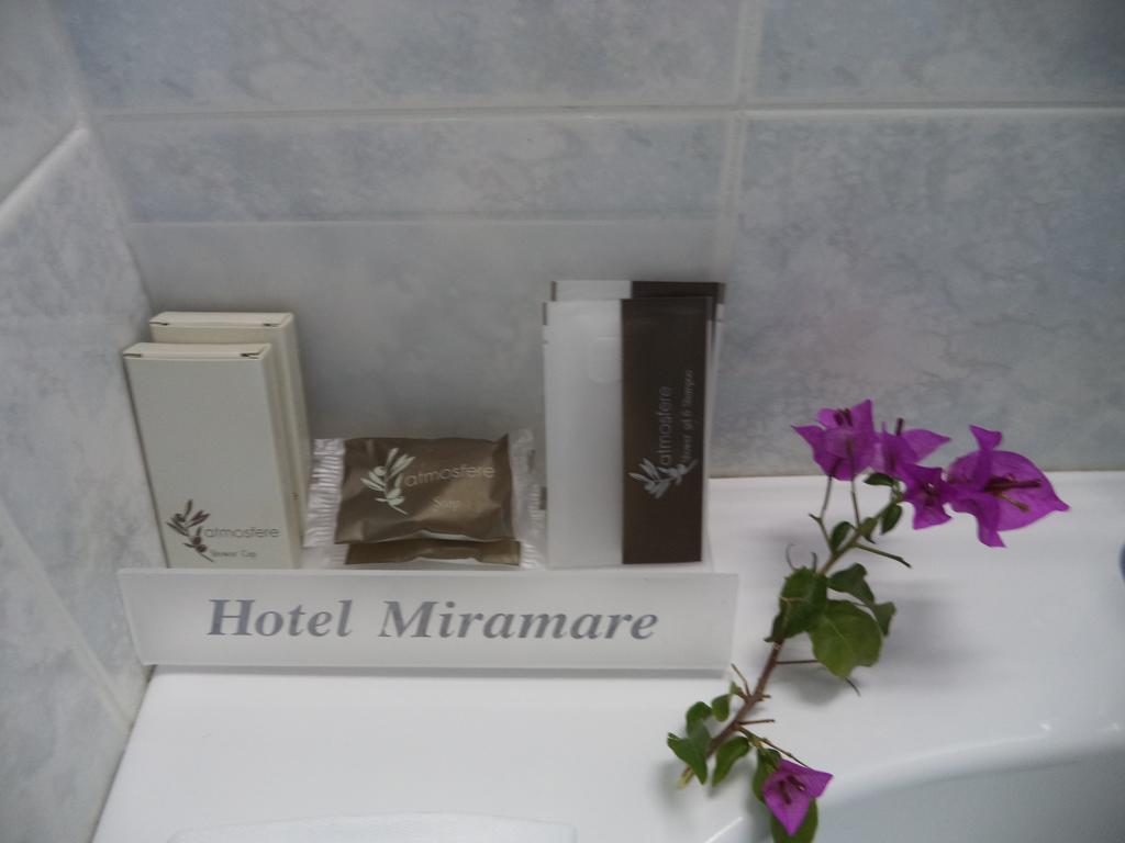 Hotel Miramare Diano Marina Buitenkant foto